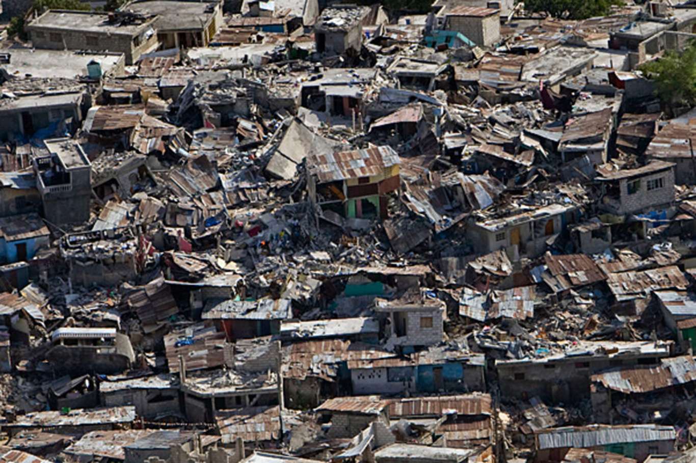 Haiti'deki depremde ölü sayısı 304'e yükseldi